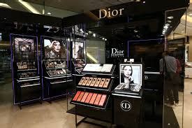 dior beauty takashimaya|dior fashion designer.